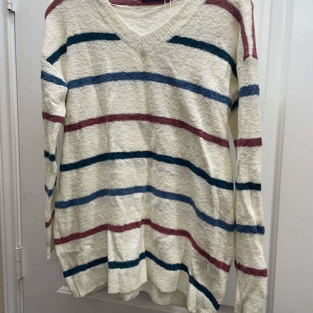 BloomChic Striped Contrast Super Soft Knit V Neck Fluffy Knit Top - Picture 6 of 11